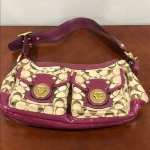 A coach purse